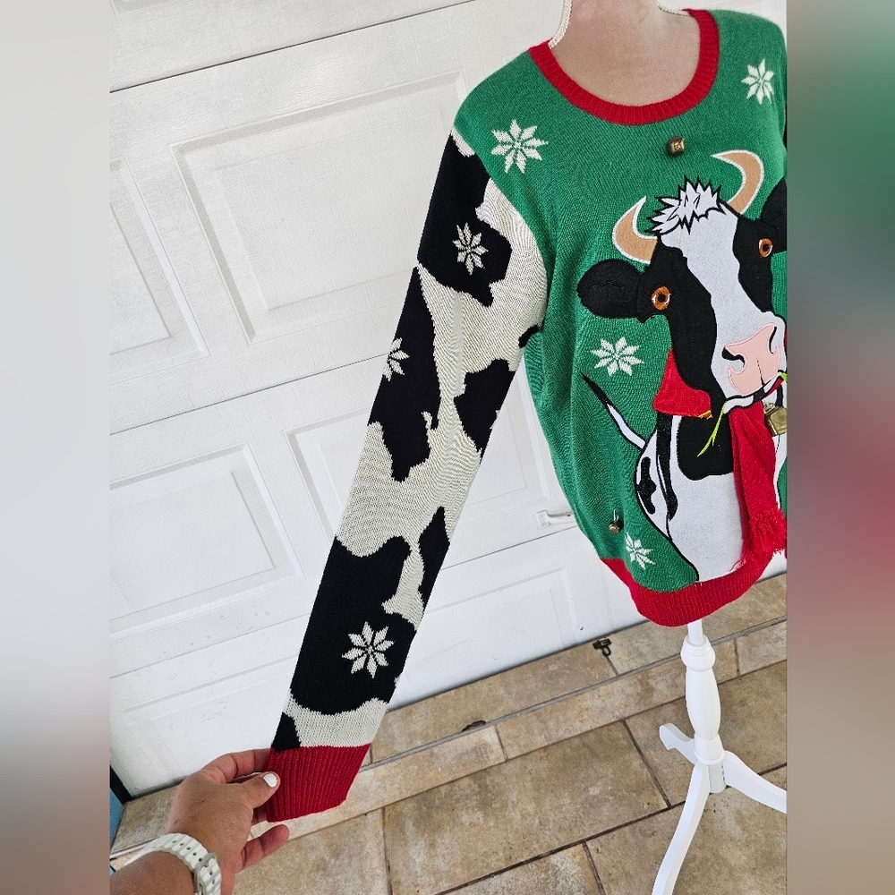 Jolly Sweaters Cow Christmas Ugly Sweater Large Festive Holiday Knit Retro Fun - Picture 6 of 12